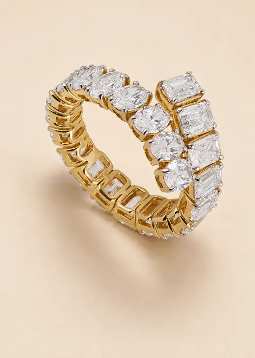 Elara Crossover Ring