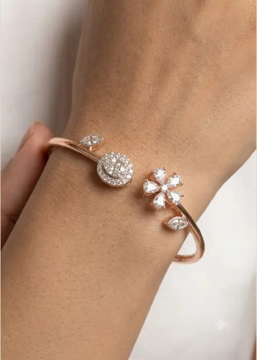 Flora Halo Diamond Bracelet