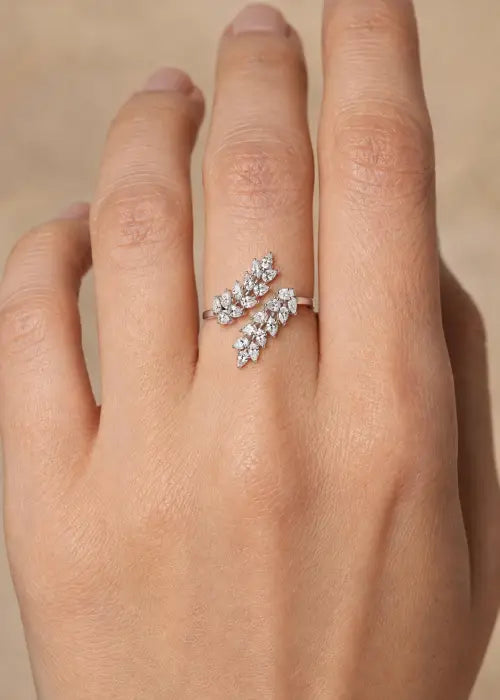 Lumière Vine Diamond Ring